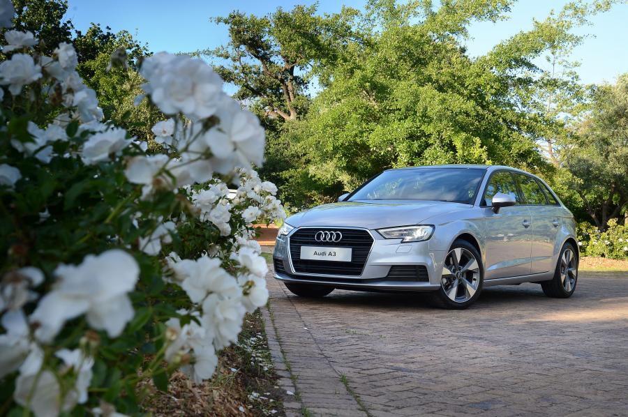  Audi A3 Sportback 1.4 TFSI (8V) 2016 года  (ZA) (фото 19 из 26)